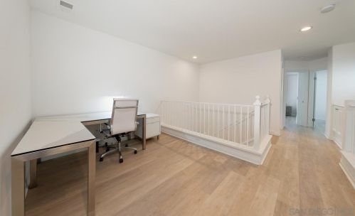 13529 Jadestone Way, San Diego CA  92130-2828 exterior