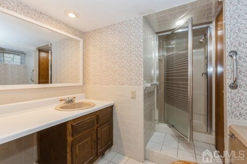 22 Universal Ave, South Plainfield NJ  07080-4812 exterior