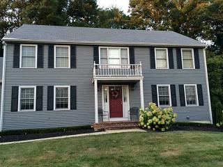 64 Windsong Rd, Cumberland, RI 02864-2727