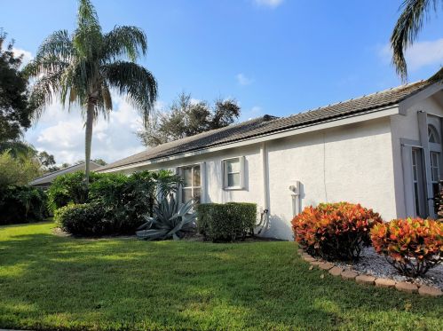 7528 Sagunto St, Boynton Beach, FL 33437-4050