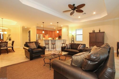 3122 Aviamar Cir, Naples FL  34114-9568 exterior