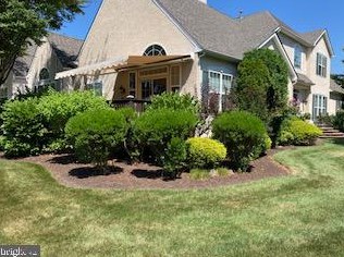 61 Beidler Dr, Washington Crossing, PA 18977-1350