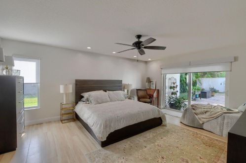 7548 Estrella Cir, Boca Raton FL  33433-1629 exterior