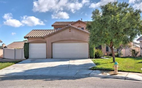 13257 Fullerton Dr, Victorville, CA 92392-7287