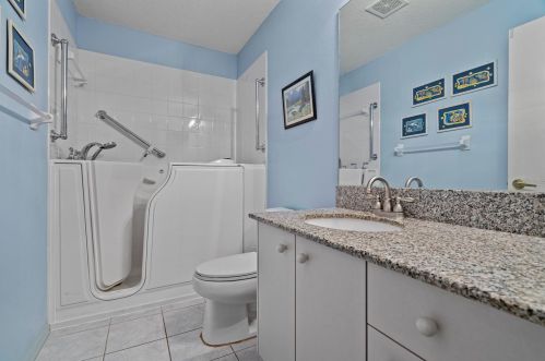 18317 Whitacre Cir, Port Richey FL  34667-5567 exterior