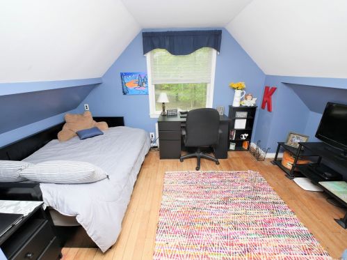 8 Old Rocky Point Rd, Miller Place NY  11764-2025 exterior