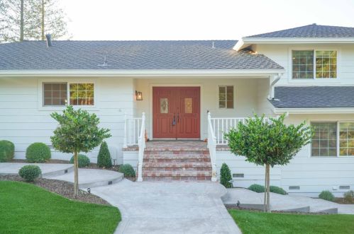 1131 Grimley Ln, San Jose, CA 95120-4223