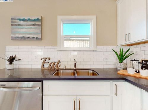 9114 B St, Oakland CA 94603-2423 exterior