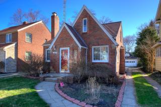 2928 Powhattan Pkwy, Toledo, OH 43606-3737
