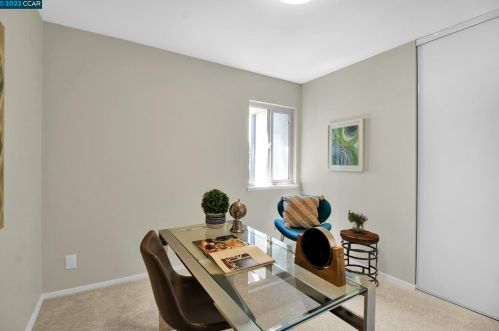 2474 Belvedere Ave, San Leandro CA  94577-6543 exterior