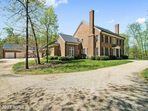 41043 Browns Ln, Waterford, VA 20197-1240