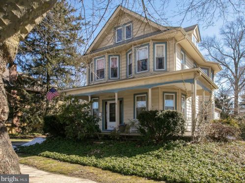 42 Vassar Rd, Camden, NJ 08106-1624