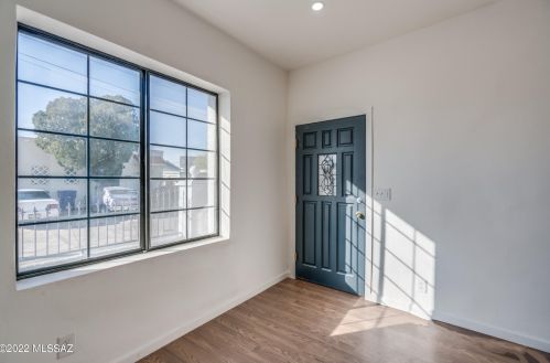 823 Arizona Ave, Tucson AZ  85705-7733 exterior