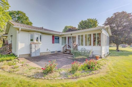 11860 Green Valley Rd, Mount Vernon OH  43050-9624 exterior