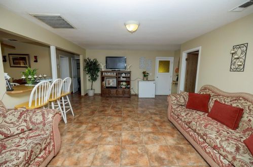 2936 Patterson Rd, Riverbank CA  95367-2811 exterior