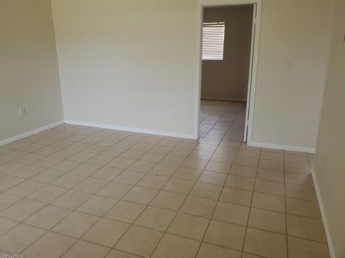 3325 Airport Pulling Rd, Naples FL  34105-2833 exterior