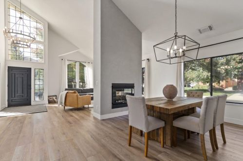 2121 Campton Cir, Rancho Cordova CA  95670-8348 exterior