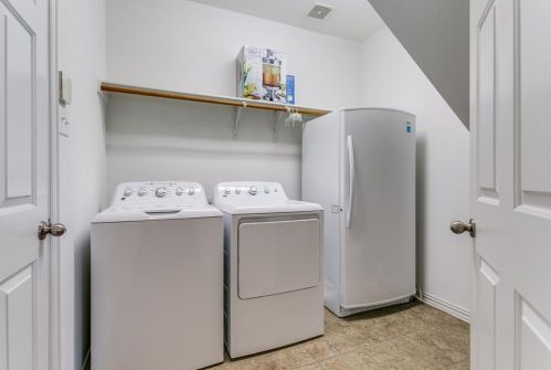 408 Florence Dr, Rockwall TX  75087-5807 exterior