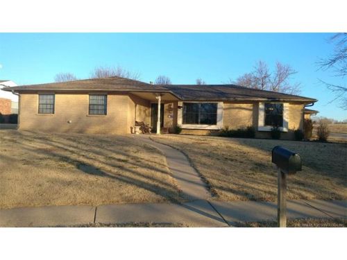 270 Quail Ridge Rd, Bartlesville, OK 74006