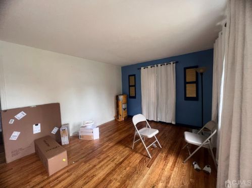 175 Auth Ave, Iselin NJ  08830-1841 exterior