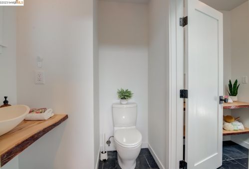 1618 Grant St, Berkeley CA  94703-1315 exterior