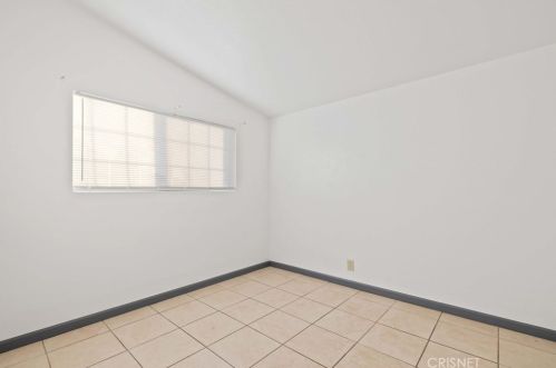 467 Lingard St, Lancaster CA 93535-3122 exterior