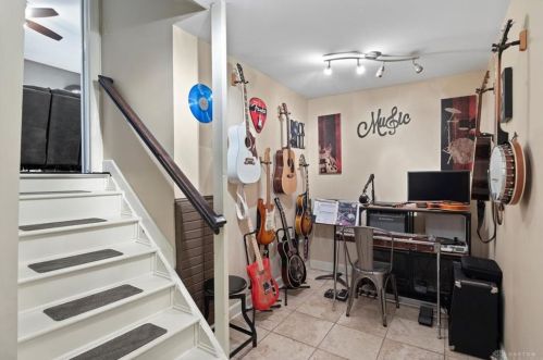 128 Wickham Farm Dr, Englewood OH  45322-2948 exterior