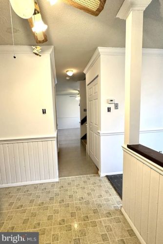 504 Freedom Cir, Harleysville PA  19438-3946 exterior