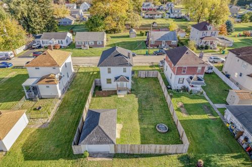 2121 Dailey Ave, Latrobe PA  15650-3028 exterior