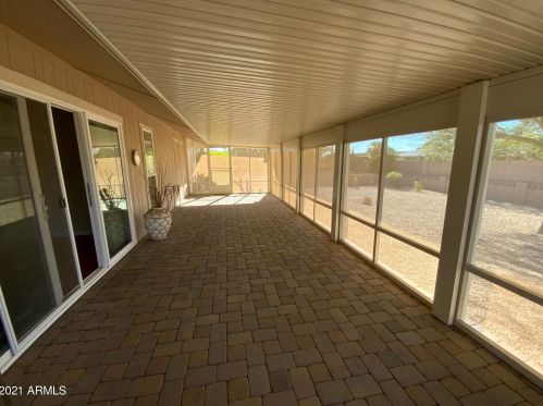 10613 Brookside Dr, Sun City AZ 85351-1013 exterior