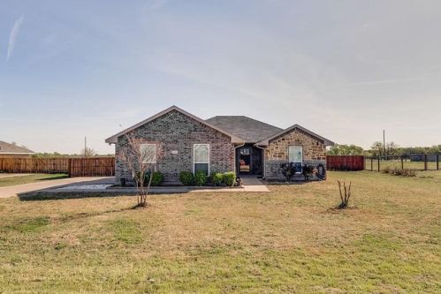 340 Windmill Ct, Waxahachie TX  exterior