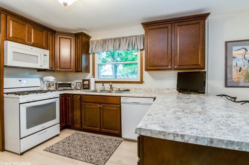 9812 Delaware Pl, Hammond IN  46322-3300 exterior