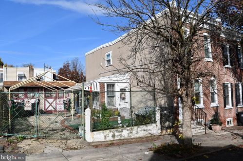 907 Marshall St, Wilmington, DE 19805-4831