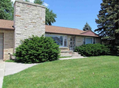 709 Scott St, Fond Du Lac, WI 54937-2008