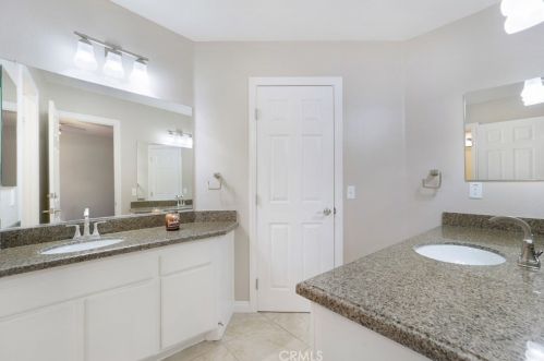 16187 Cousins Cir, Riverside CA  92503-0571 exterior