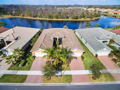 15839 Aurora Lake Cir, Wimauma, FL 33598-4031
