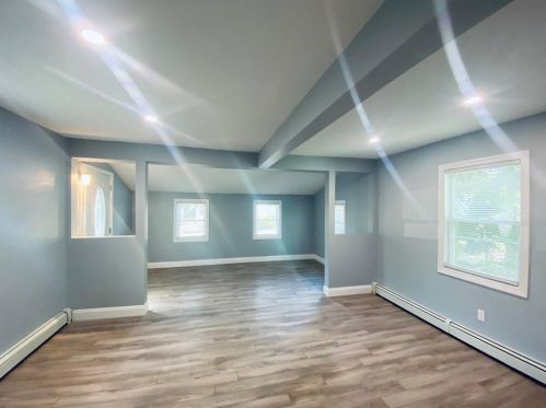 93 Hazard Ave, Warwick RI  02889-9403 exterior