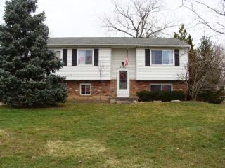 1455 Cecil Dr, Streetsboro, OH 44241-8353