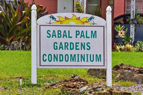 1125 Broad St, Lehigh Acres FL  33936-6521 exterior