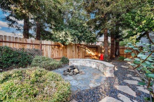 9306 Winningham Ct, Elk Grove CA  95758-6428 exterior