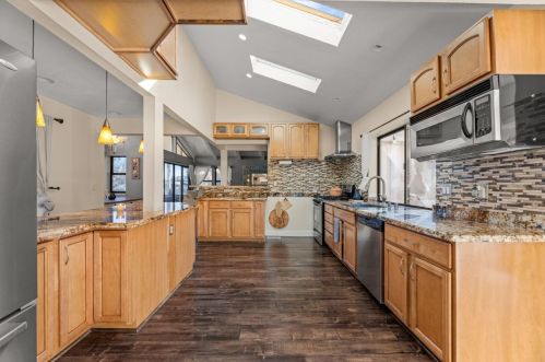 3560 Patterson Way, Folsom CA  95762-4405 exterior