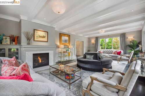 212 Bonita Ave, Oakland, CA 94611-4007
