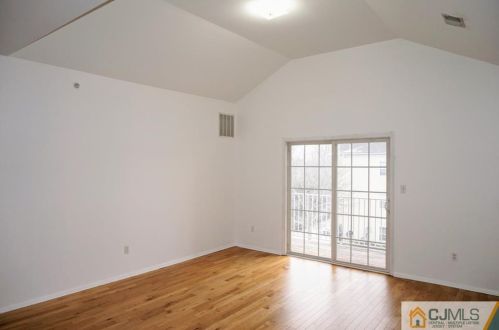937 Del Negro Ct, South Plainfield NJ  07080-2348 exterior