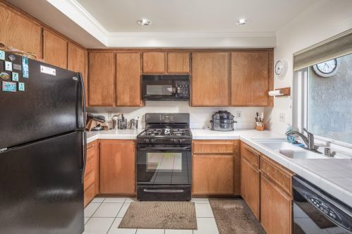 3733 Caminito Carmel Lndg, San Diego CA  92130-2517 exterior