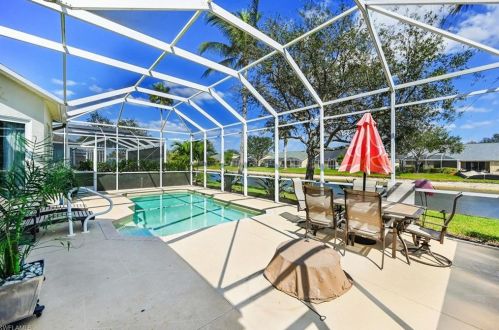 8078 Tauren Ct, Naples, FL 34119-7716