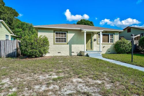 5333 4th Ave, Saint Petersburg, FL 33707-1813