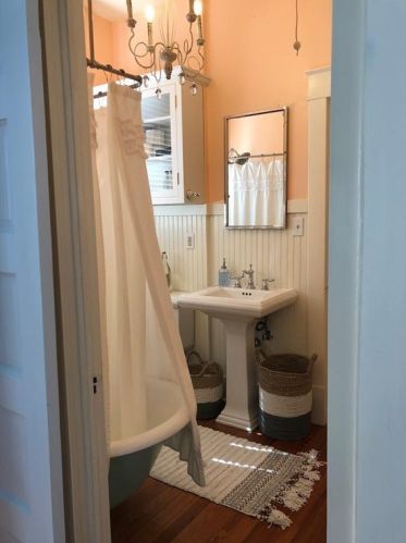 1411 13 St, Galveston TX 77550-8248 exterior