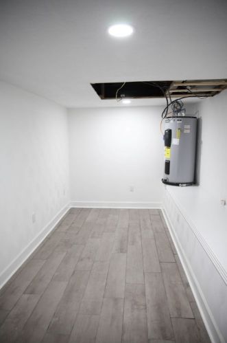 1002 Crawford Ave, Connellsville PA  15425-2428 exterior