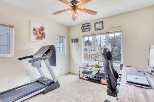 1741 Warren Ave, Milwaukee WI 53202-1616 exterior