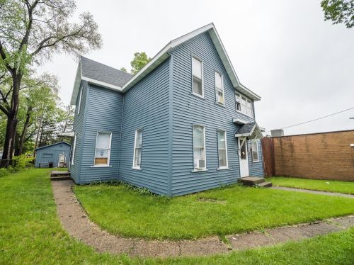 220 Copeland Ave, La Crosse, WI 54603-3037